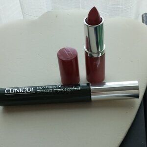 Clinique plum pop lipstick & high impact mascara duo New in box
